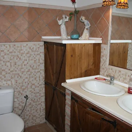 Chispa Lodge *