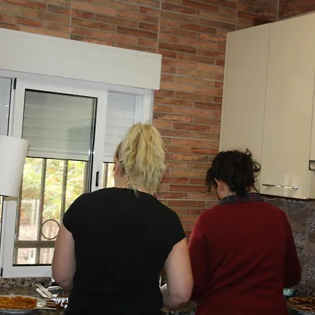 Chispa بيت خشبي